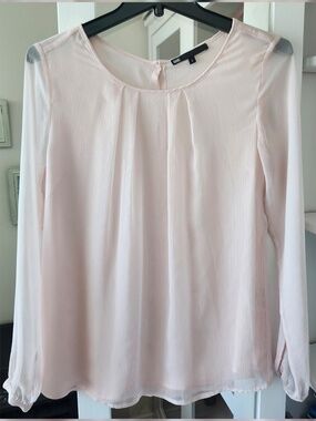 Women's long sleeved pink blouse - Small